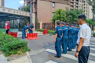 曼城队史英超帽子戏法次数排行：阿圭罗12次居首 福登2次第四