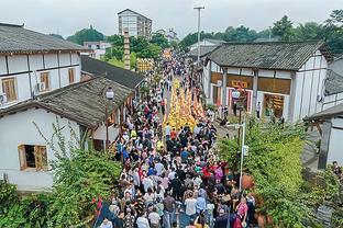 你多休两天！波波：文班将缺席接下来两场比赛 生涯首次连续缺阵